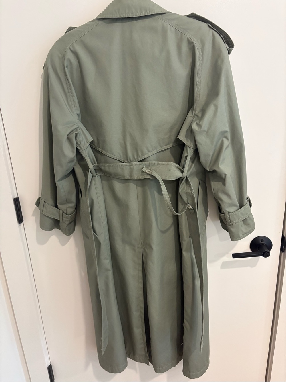 VNTG London Fog Olive Belted Double-Breasted Trench Coat Classic Capsule Minimal - Picture 9 of 14